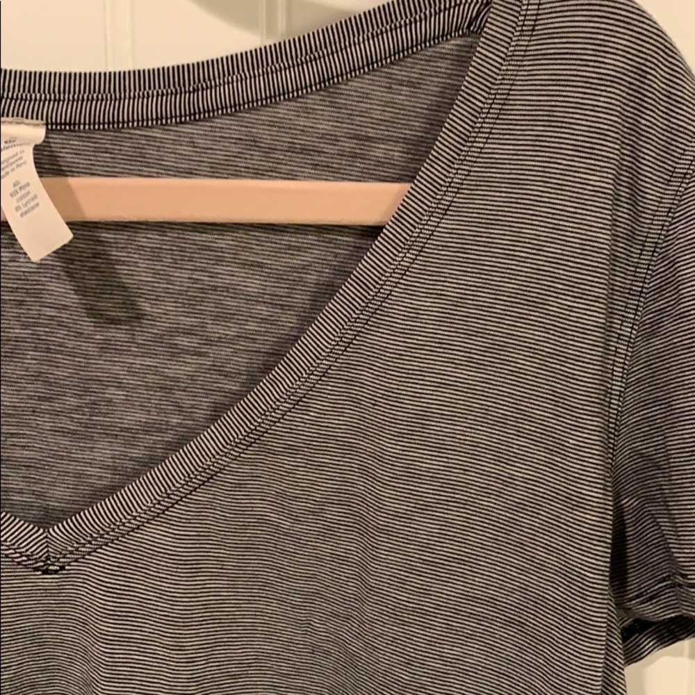 $15 - Picture 2 of 4